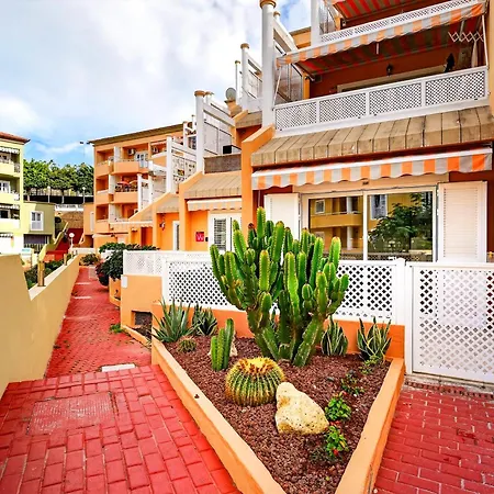 In The Orlando Complex Apartamento