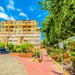 In The Orlando Complex Appartement